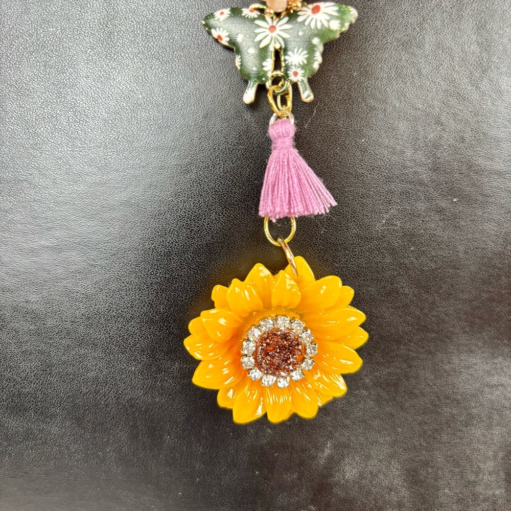 Sunflower‎ & Butterfly Bag Charm Keychain Hand Crafted - Picture 3 of 9